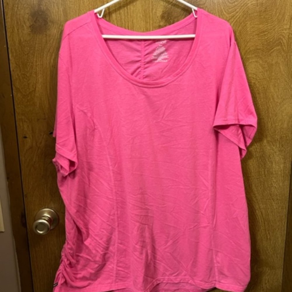 Danskin 4X workout top/tee